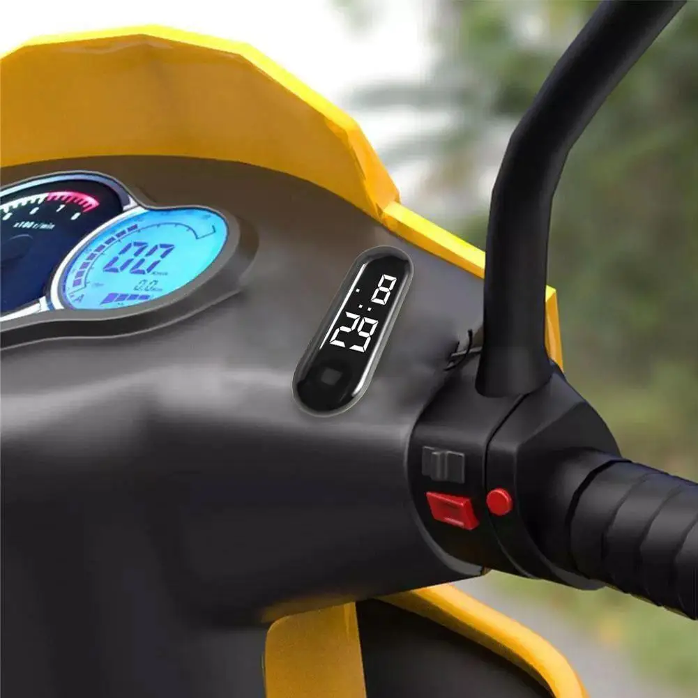 Horloge lumineuse pour moto et voiture, Mini montre de Sport à coller interne, étanche, mécanique, horloges Led, accessoires d'ornement automobile — 5/10